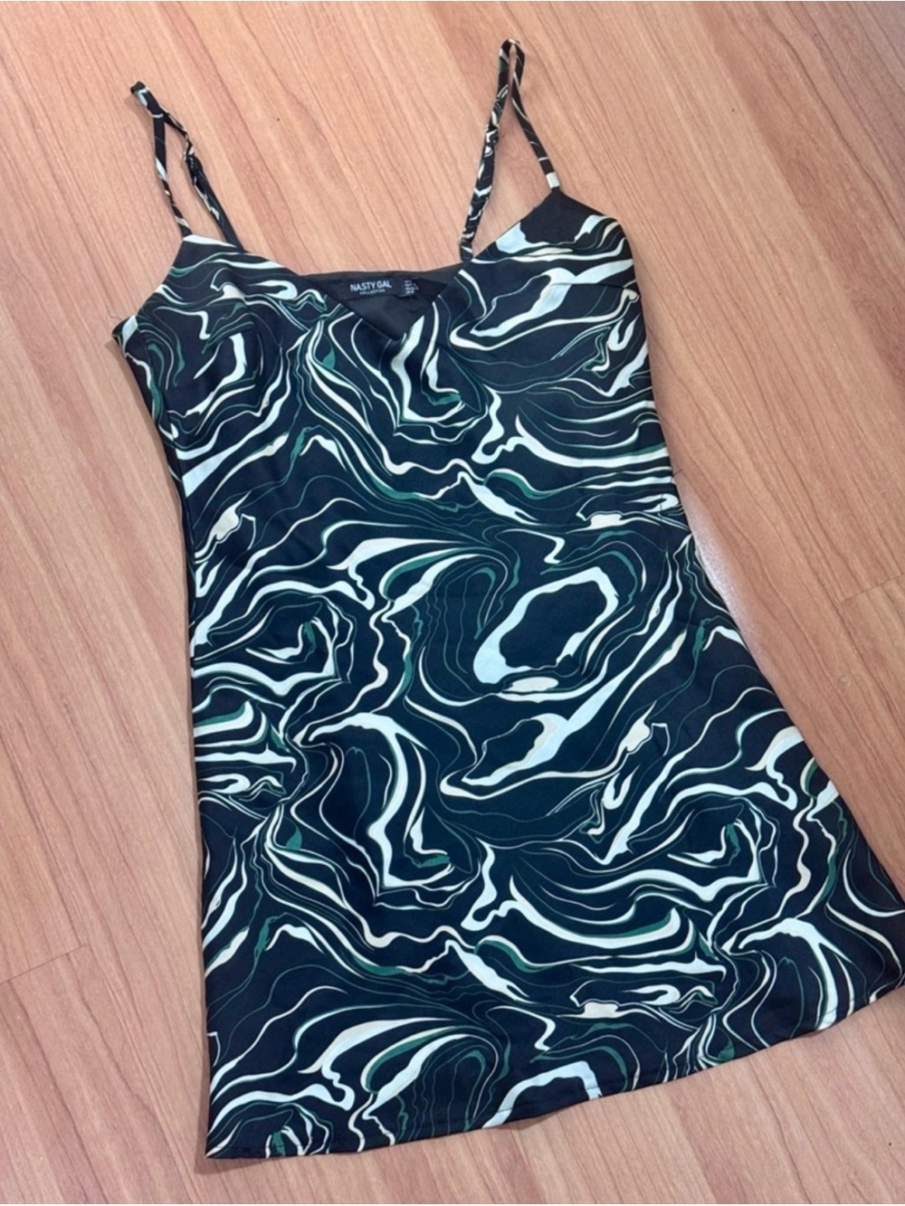 Nasty Gal Marble Swirl Print Cami Mini Dress Size 2